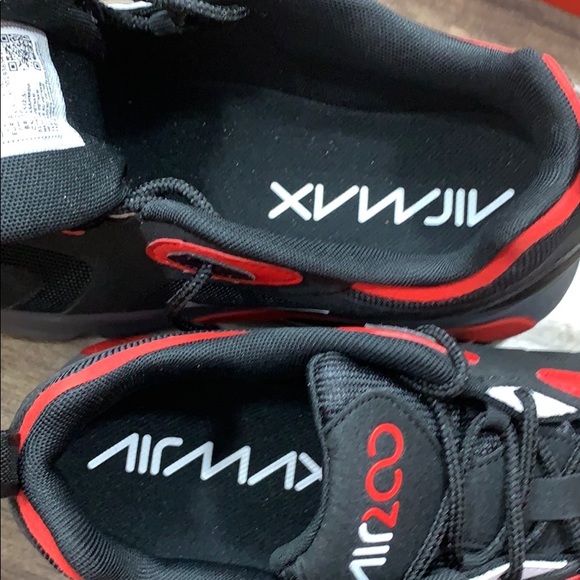 NIKE AIR MAX 200 Black/White-University Red men’s - Picture 15 of 16